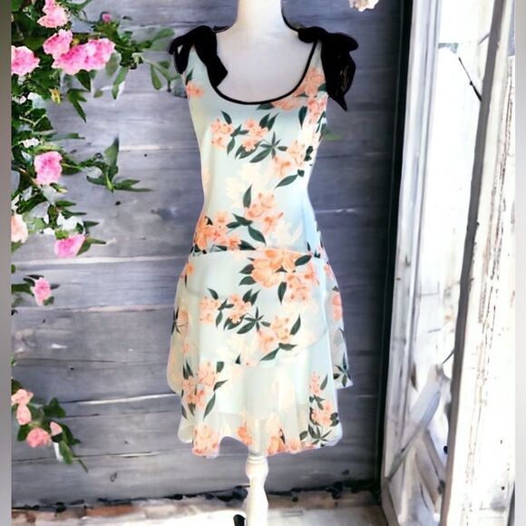 DONNA MORGAN NWT CONTRAST TIE DROP WAIST FLORAL DRESS SIZE 6 - Picture 1 of 10